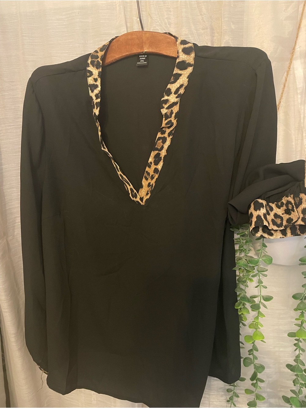 SHEIN Black Blouse with Leopard-Trim V-Neck